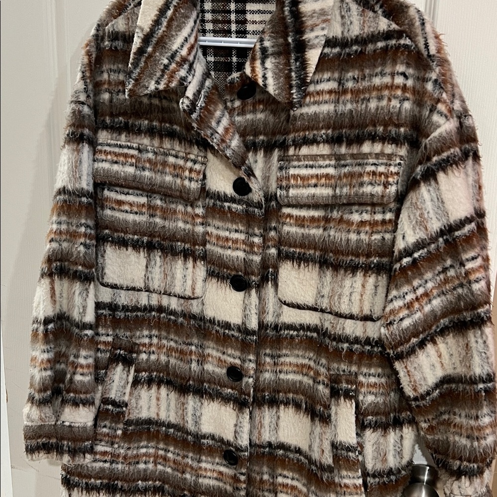 Vero Moda thick plaid shacket - Picture 3 of 5